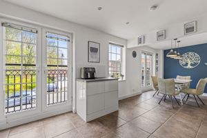 Photo 16- click for photo gallery